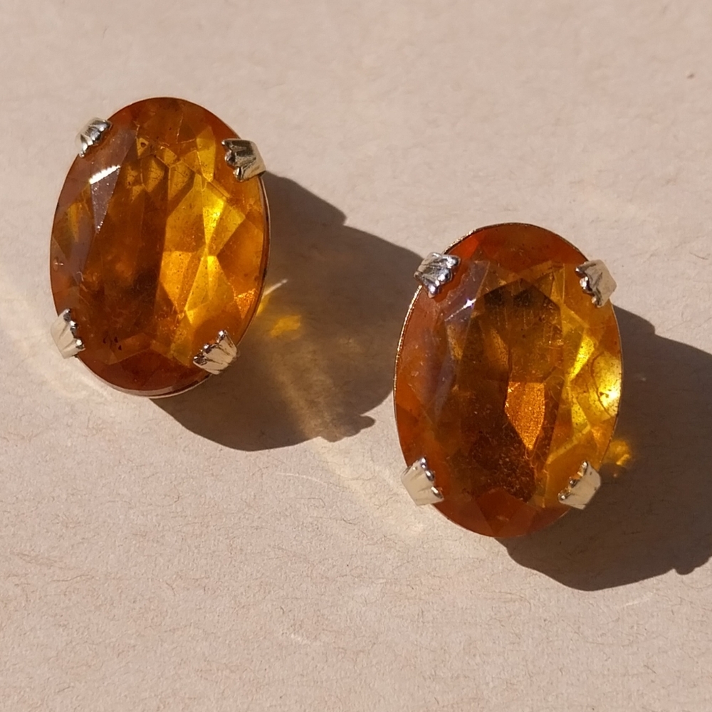 Continental Amber-Tone Oval Earrings - Picture 4 of 8